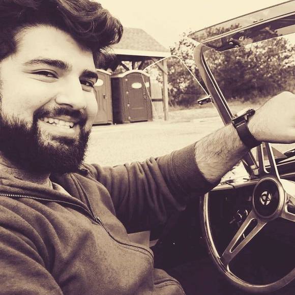 Meet your Posher, Sergiu - Picture 1 of 1